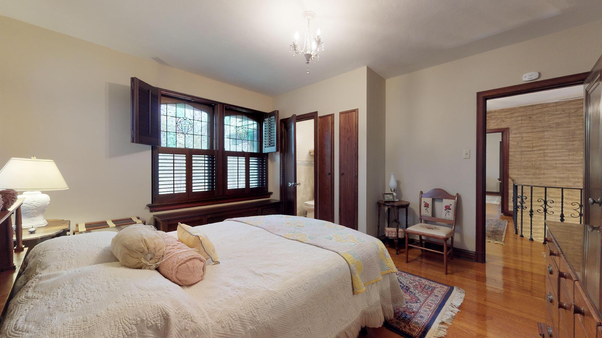 A look inside a storybook Holly Hills home