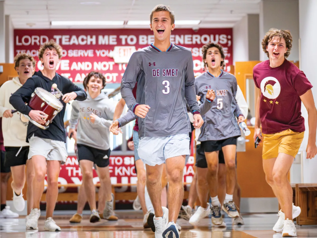 De Smet Jesuit High School