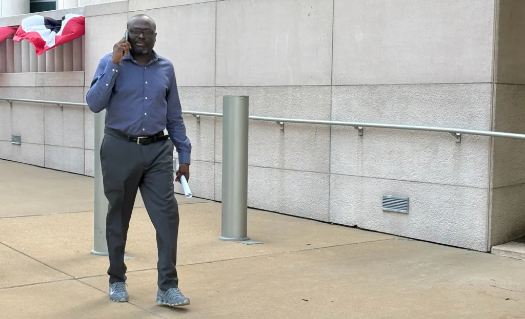 Former city inspector Banjo Popoola pleads guilty to steering work to firms he controlled
