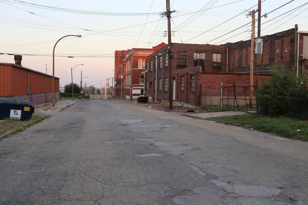 St. Louis planners advance regulations restricting major data centers to industrial areas
