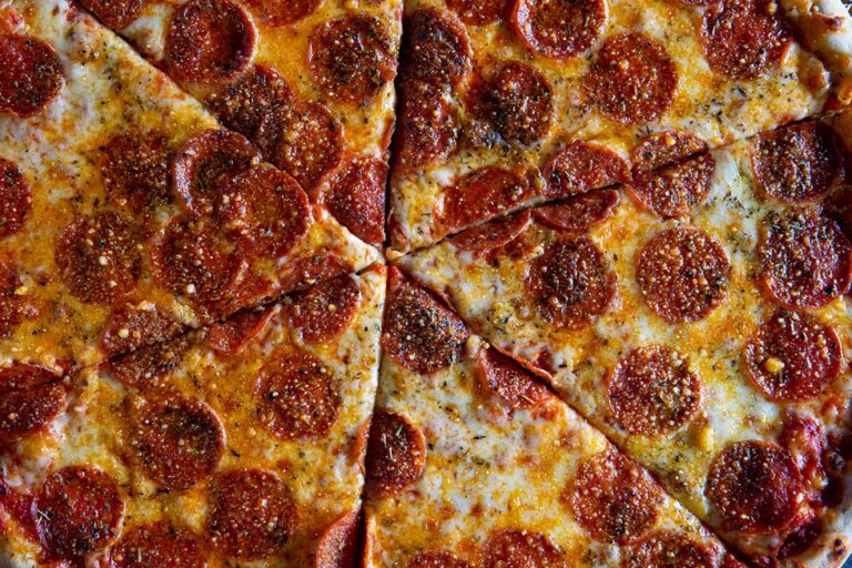 Up-Down arcade bar opens in the CWE | St. Louis Magazine