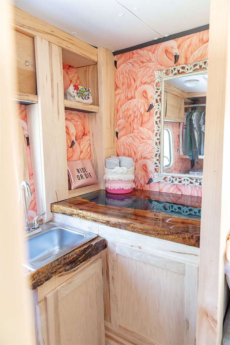 How two families transformed a 1974 Winnebago into a road tripper's ...